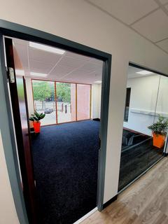 Serviced office to rent, Oldbury Ringway,The Court House,