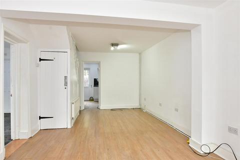 69 Green Lane, Ilford, IG1 1XJ