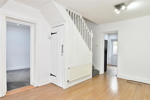 69 Green Lane, Ilford, IG1 1XJ