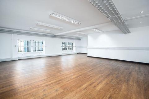 Serviced office to rent, 39 - 41 North Road,,