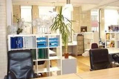 Office to rent - 203 Larna House,116 commercial street,