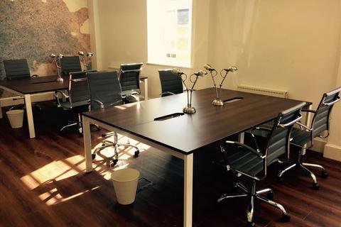 Office to rent, 81 St Clement's,Angel Court,