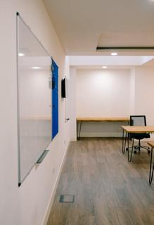 Office to rent, 18 Hanway Street,,