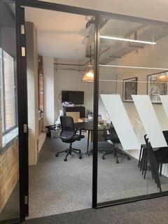 Office to rent - 80 Middlesex St,,