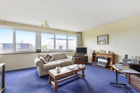 48 Madeira Avenue, Bromley, BR1 4AY