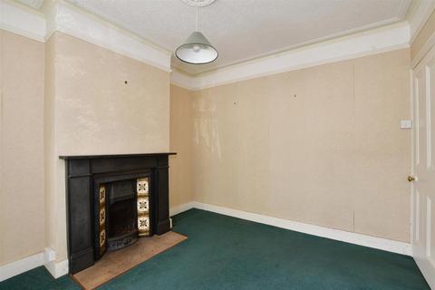 65 Tharp Road, Wallington, SM6 8LG