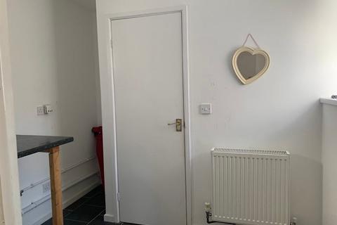 62 Min Y Rhos, Ystradgynlais, Swansea, SA9 1QW
