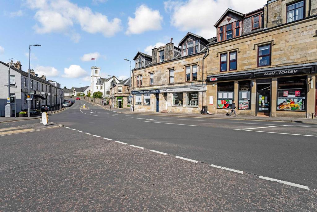 Bridge Of Weir Road, Kilmacolm 2 bed apartment £109,000