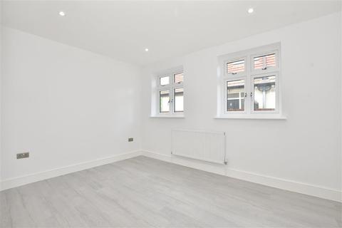 8 Caterham Avenue, Ilford, IG5 0PY