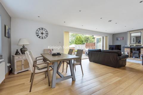3 Fosters Close, Chislehurst, BR7 6NG