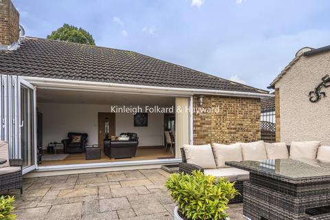3 Fosters Close, Chislehurst, BR7 6NG