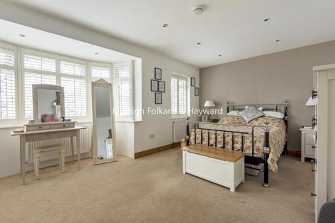 3 Fosters Close, Chislehurst, BR7 6NG
