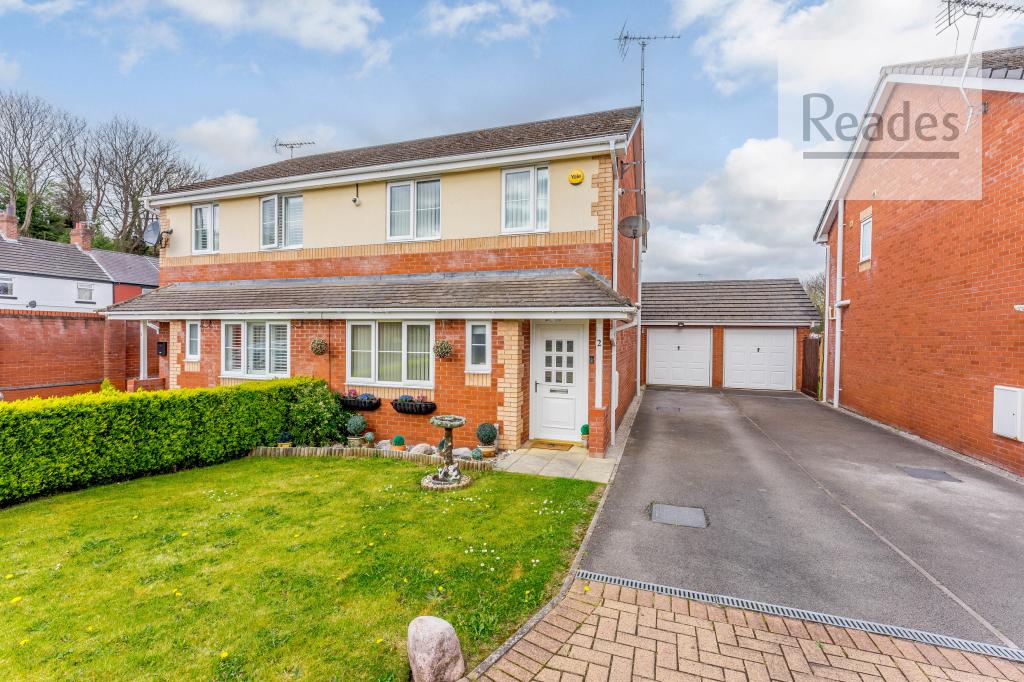 Cwrt Maes Goch, Bagillt CH6 6 3 bed semidetached house for sale £180,000