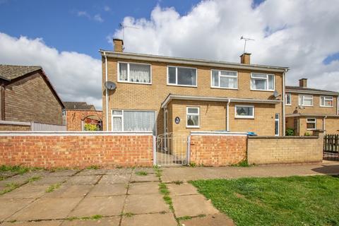 20 Arkell Avenue, Carterton, OX18 3BS