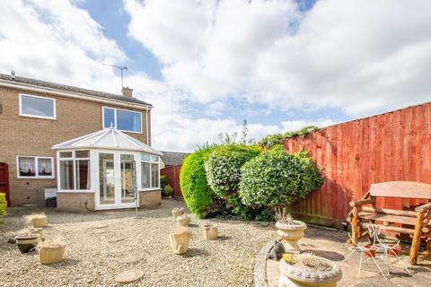 20 Arkell Avenue, Carterton, OX18 3BS