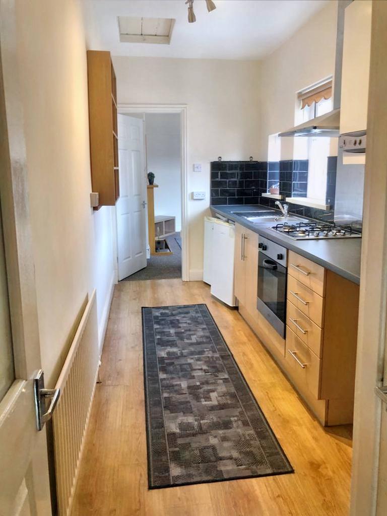 Ethel Terrace, South Shields NE34 3 bed flat £475 pcm (£110 pw)