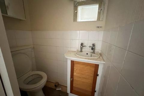 152 Blundell Avenue, Cleethorpes, DN35 7RJ
