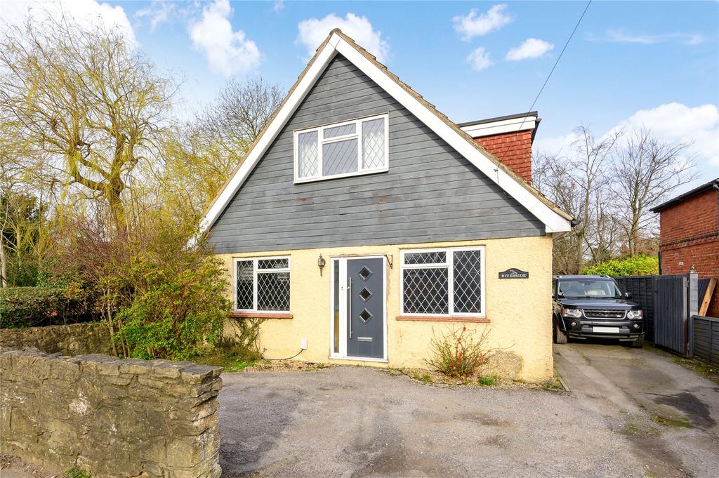 Send, Surrey, GU23 4 bed detached house £650,000