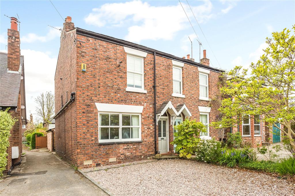 Nursery Lane, Wilmslow, Cheshire, SK9 3 bed semidetached house £