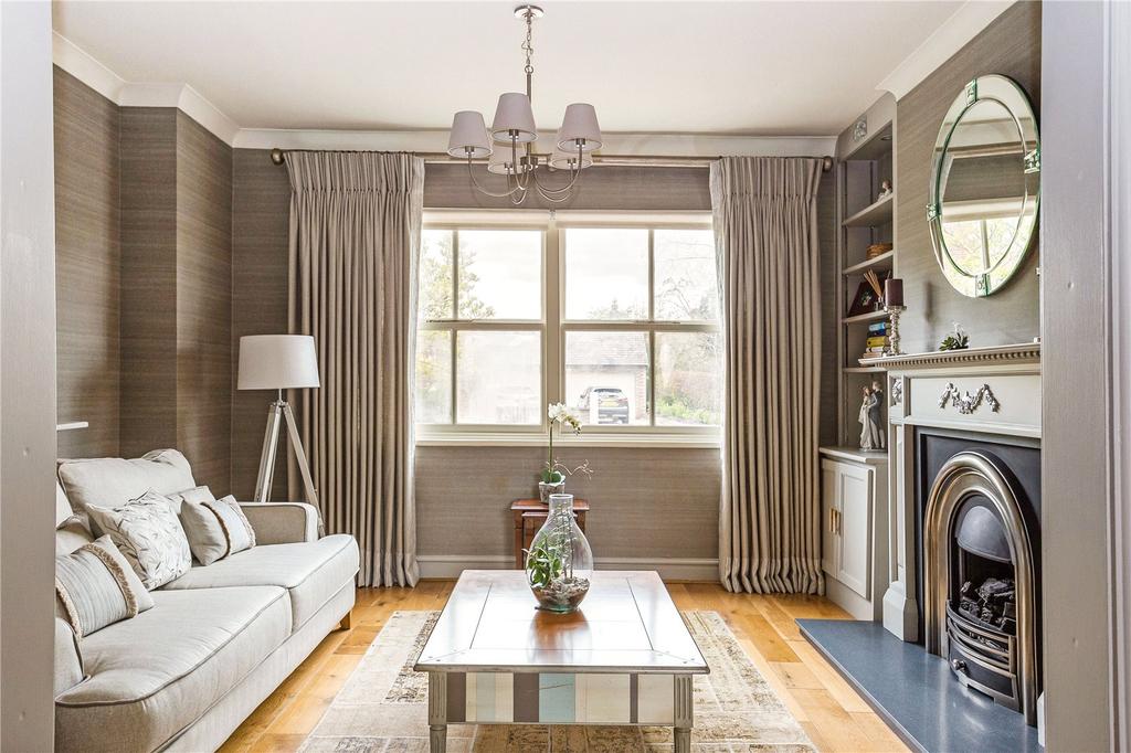 Nursery Lane, Wilmslow, Cheshire, SK9 3 bed semidetached house £