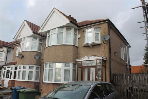 125 Locket Road, Wealdstone, Harrow, HA3 7NY