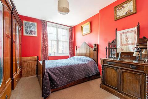 2 bedroom apartment for sale - Queen Alexandra Mansions, WC1H
