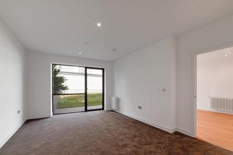 3 bedroom apartment for sale, Echo House, London City Island, London, E14