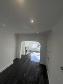3 bedroom terraced house to rent, Moore Street, Liverpool
