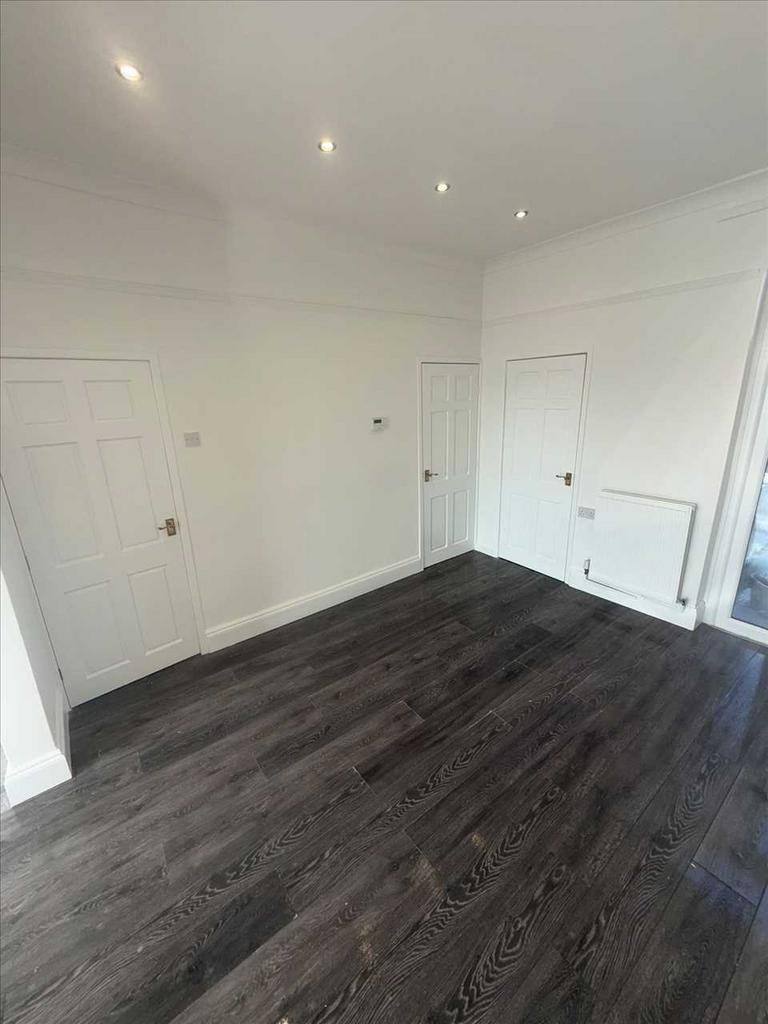 House in Sefton, Liverpool City Region - More
