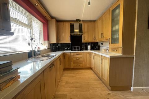 21 Aldrin Road, Exeter, EX4 5DN