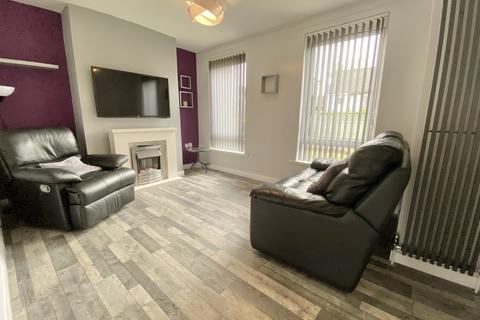 2 bedroom flat for sale - Hood Street, Clydebank, West Dunbartonshire G81 2LT