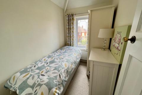 9 Arnold Road, Shirley, Solihull, B90 3JP