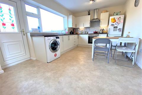 48 Tadcaster Road, Sheffield, S8 0RB