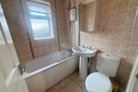 undefined, Glamis Close, Stretton, Burton-on-Trent