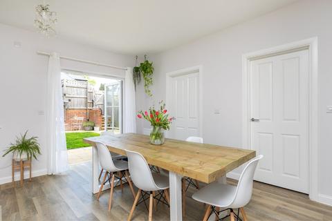 55 Pitt Road, Winchester, SO22 5SP