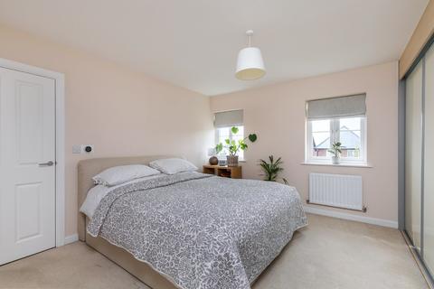 55 Pitt Road, Winchester, SO22 5SP