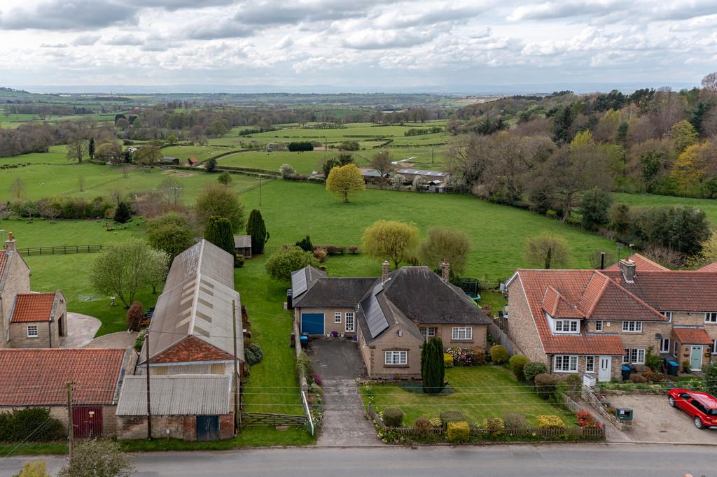 South End, Osmotherley, Northallerton 3 bed detached house £500,000