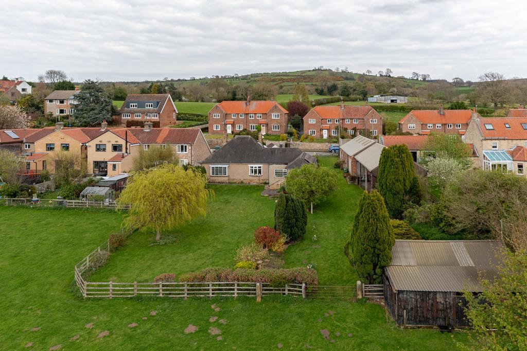 South End, Osmotherley, Northallerton 3 bed detached house £500,000