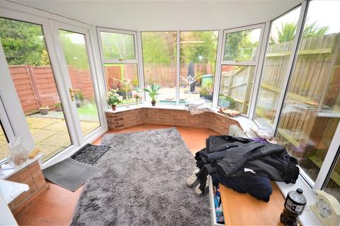 17 Lime Trees Grove, Corby, NN17 1DY
