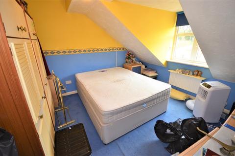 17 Lime Trees Grove, Corby, NN17 1DY