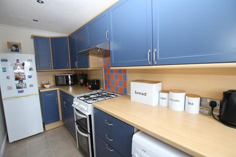 6 Furner Close, Dartford, DA1 4SS
