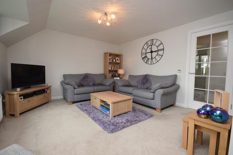 30 School Field Road, Rattray, Blairgowrie, PH10 7FD
