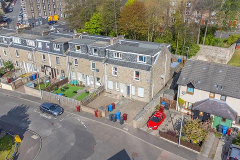 13 Blyth Place, Dundee, DD2 2LX