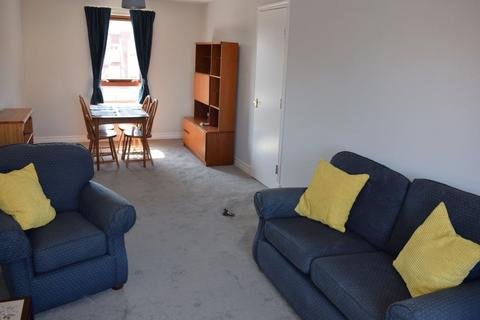 2 bedroom flat to rent, West Powburn, Edinburgh, EH9