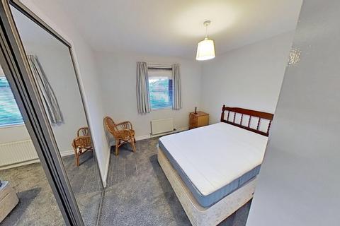 2 bedroom flat to rent, West Powburn, Edinburgh, EH9