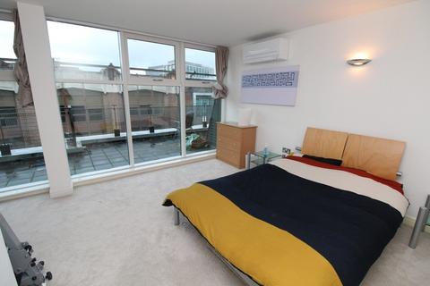 undefined, W3, 51 Whitworth Street West, Southern Gateway, Manchester, M1