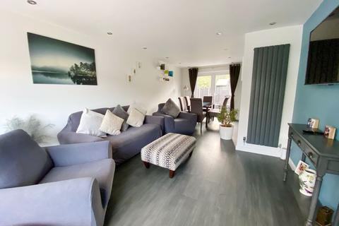 13 Rutland Close, Bexley, DA5 3HY