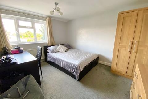 13 Rutland Close, Bexley, DA5 3HY