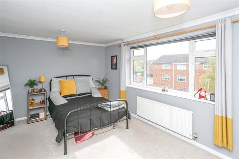8 Moat Close, Bushey, WD23 3BS