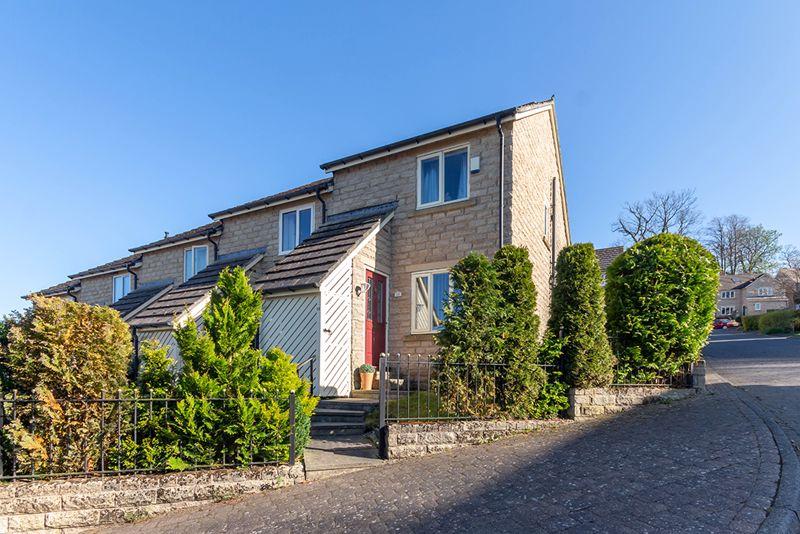 Belle Vue Gardens, Alnwick 2 bed terraced house £147,500